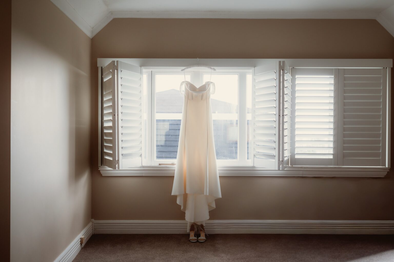 Emily & Michael wedding, photographed by Anchor & Grace